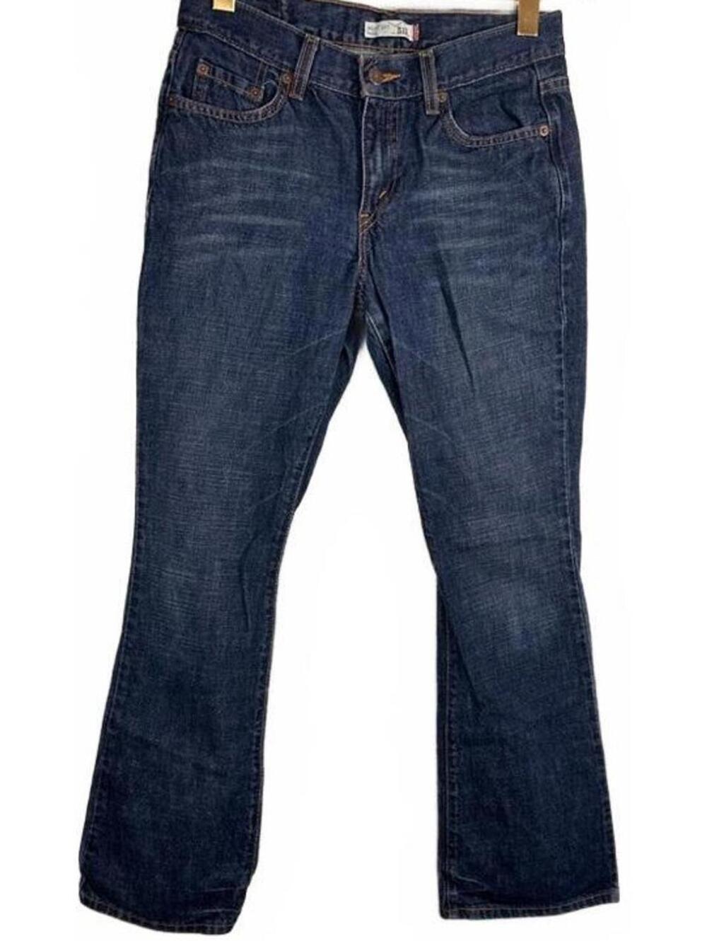 Levi’s vintage 515 dark blue Bootcut jeans size 8M